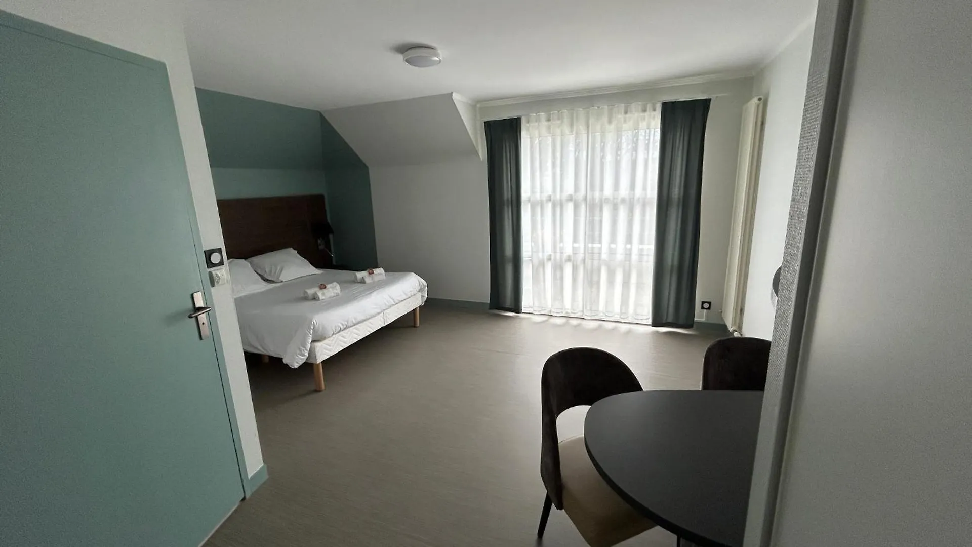 Hotel La Pierre Bleue Saint-Gildas-de-Rhuys 3*,