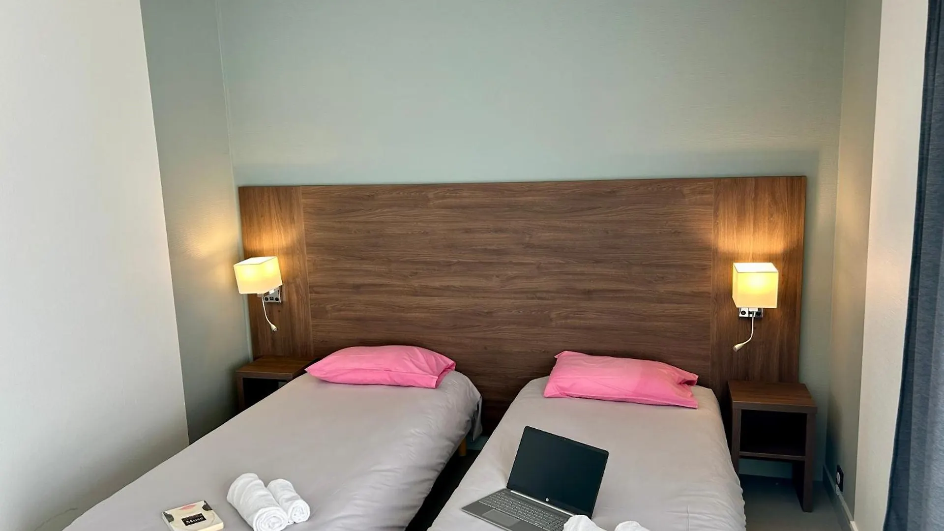 Hotel La Pierre Bleue Saint-Gildas-de-Rhuys 3*,  France